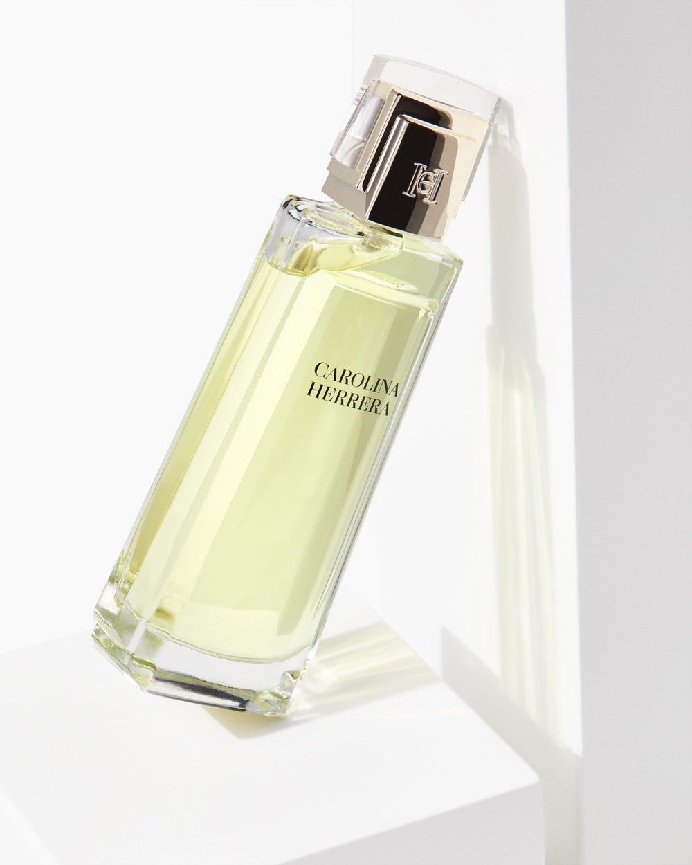CAROLINA HERRERA - Carolina Herrera